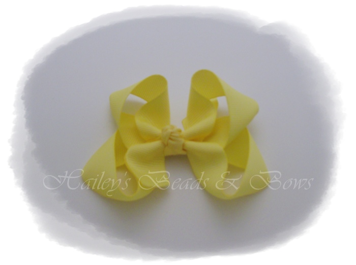 Basic Boutique Bow soft yellow-small boutique hair bows, yellow hair bow, baby and toddler hair bows, small hair clips, bottlecap hair bows, buy bows online, online hair bows, handmade louisiana 